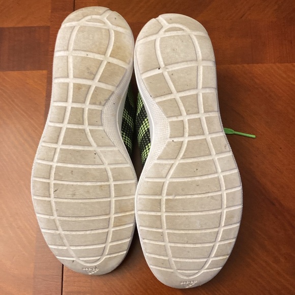 Adidas Men’s Sneakers 8.5 Element Refine Slime Black - Picture 5 of 7